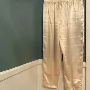 Victoria Secret Gold Label - cream pants - medium - silky